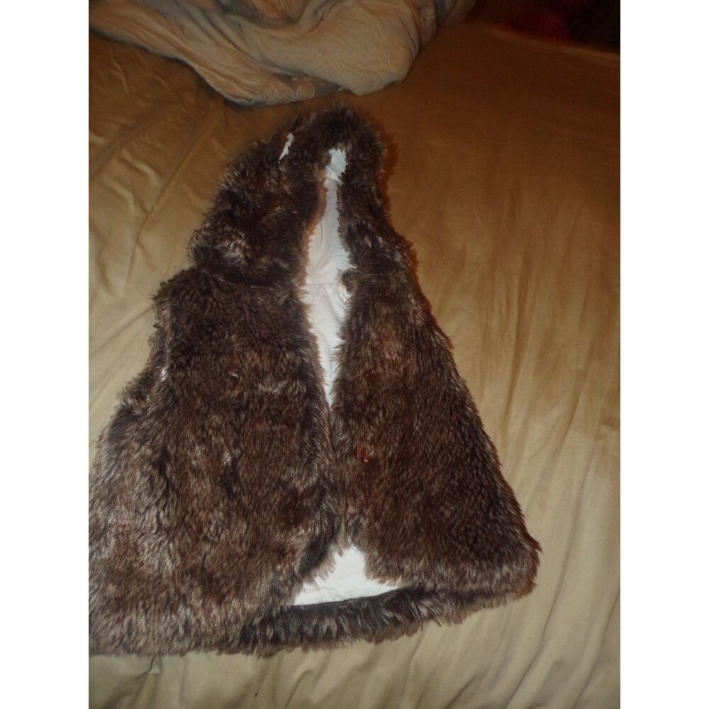 Gymboree 2t 3t faux fur vest hooded with ears